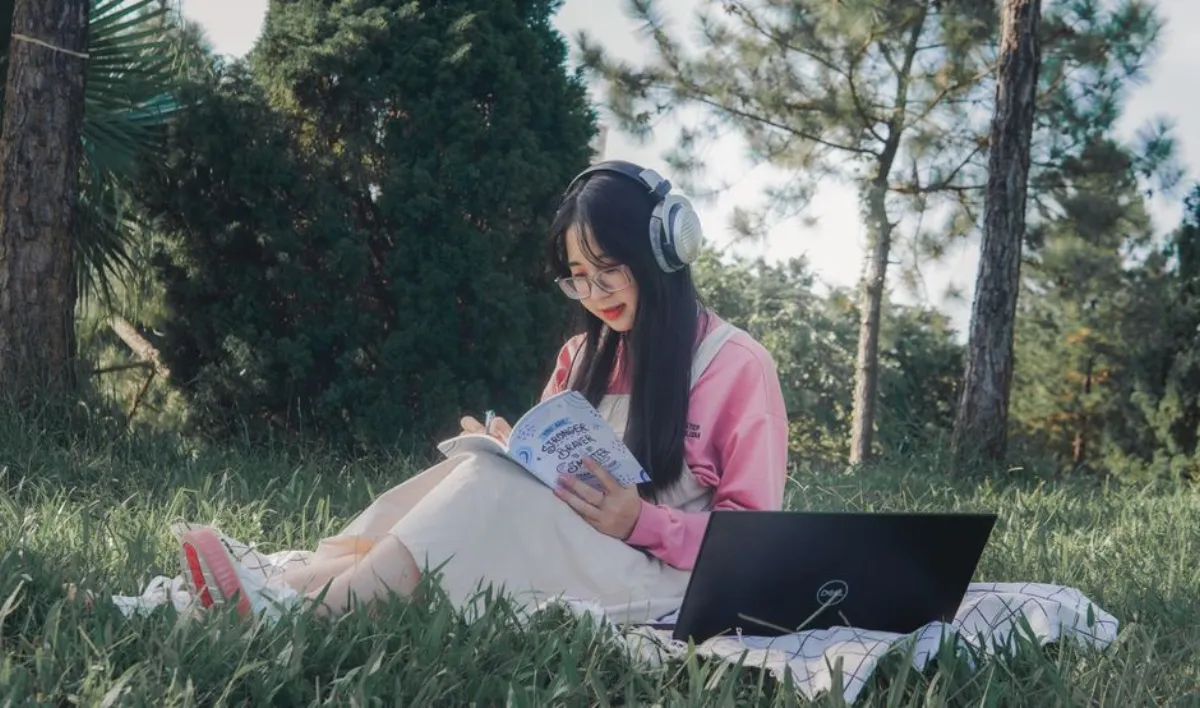 学生在线观看对比实录